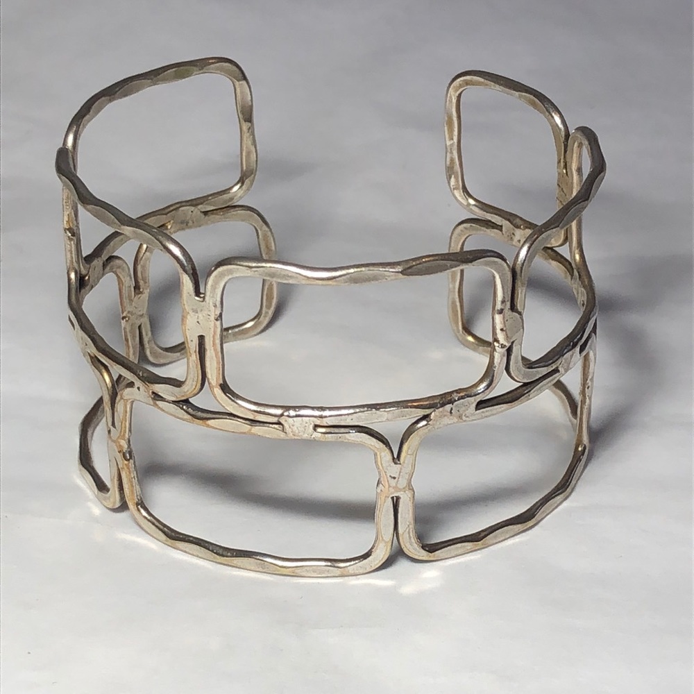 Hammer Brick Pattern Cuff Bracelet